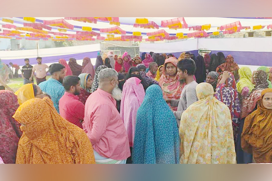 ঈদের মাংসের লোভ দেখিয়ে ৭৭ লাখ টাকা আত্মসাৎ