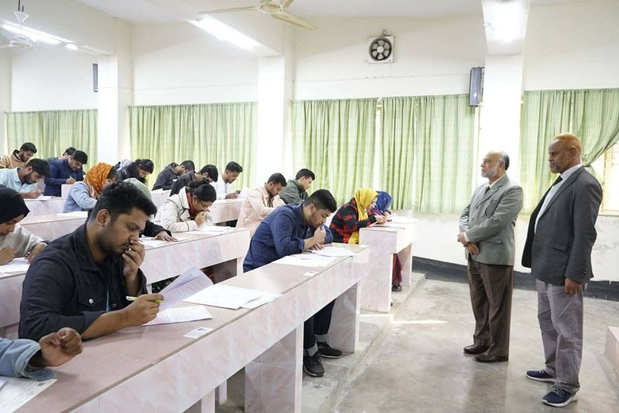 বাকৃবিতে ঢাবির বিজ্ঞান ইউনিটের ভর্তি পরীক্ষা সুষ্ঠুভাবে সম্পন্ন