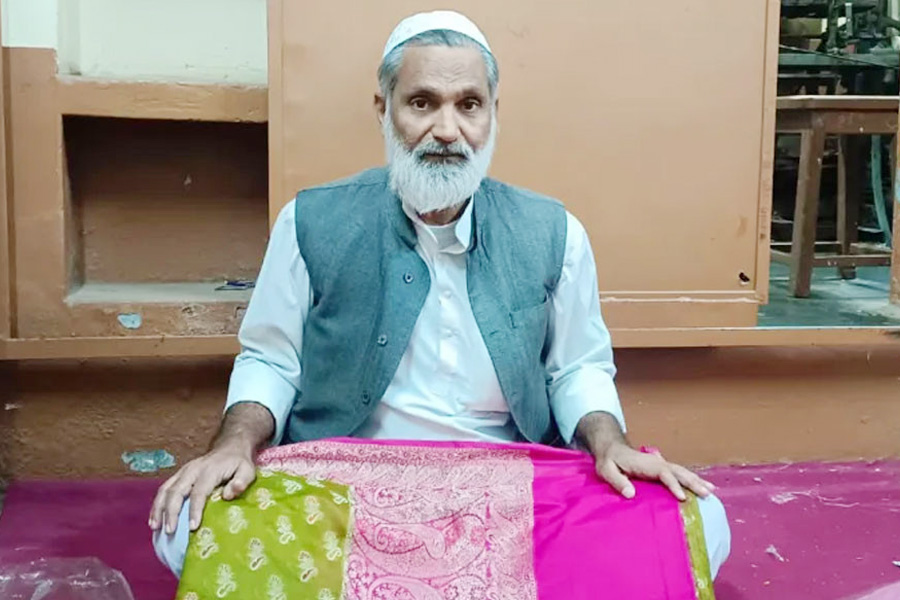 ভারতের বেনারসি শাড়ি ব্যবসায় ধস