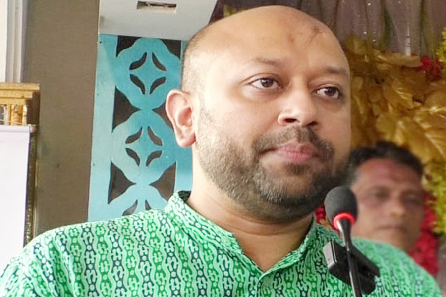 নষ্ট রাজনীতিতে আর থাকতে চাই না: আসাদুজ্জামান ফুয়াদ