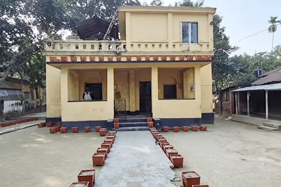 ১৯ বছর পর পৈতৃক ভিটায় তারেক রহমান