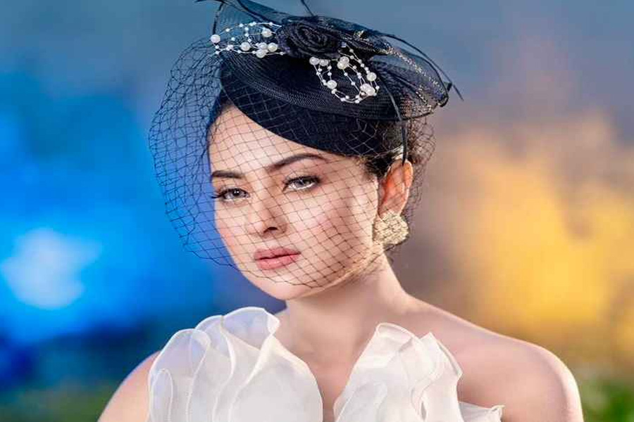 ট্রলের শিকার বুবলী