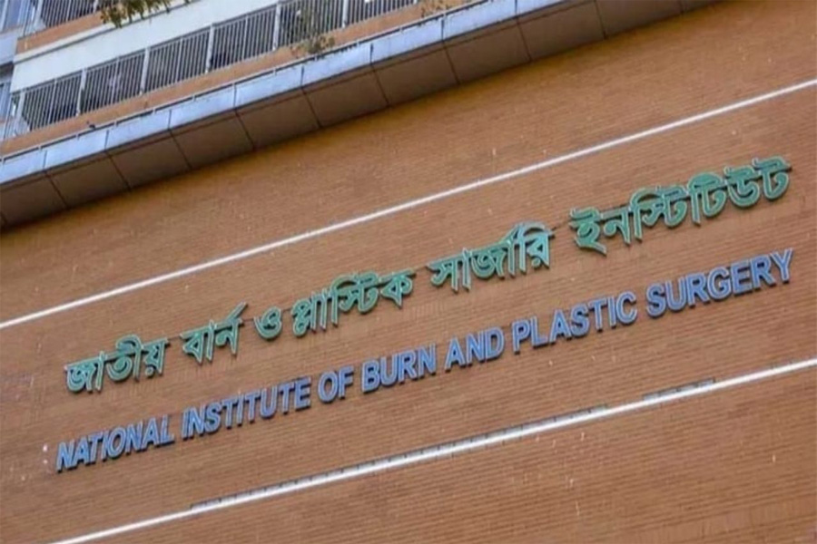 মহাখালী ফিলিং স্টেশনে অগ্নিকাণ্ডে দগ্ধ মীর হোসেনের মৃত্যু