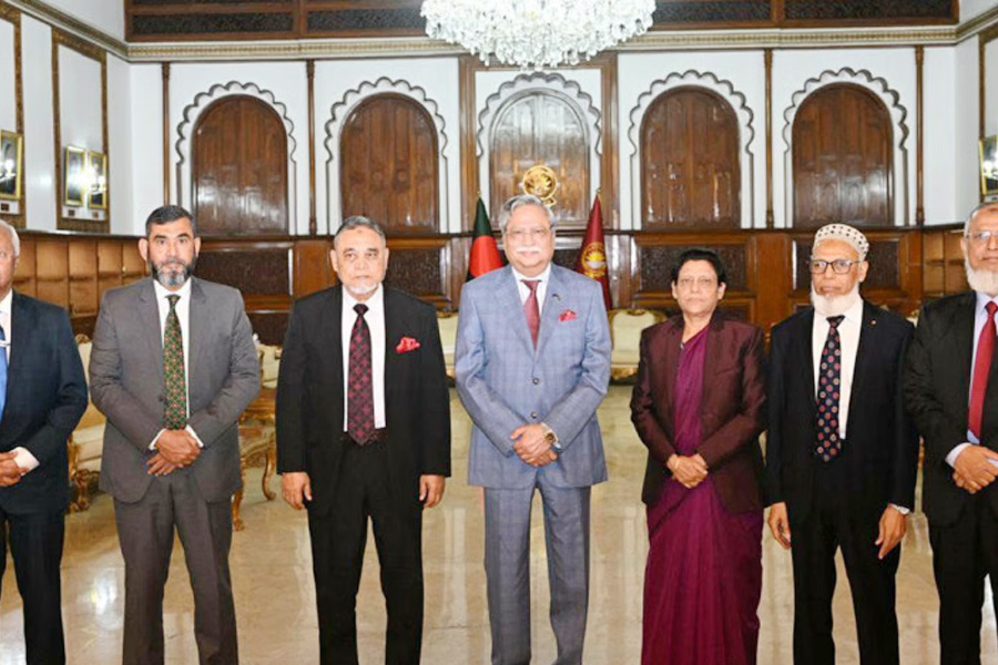 রাষ্ট্রপতির সঙ্গে সিইসির সৌজন্য সাক্ষাৎ