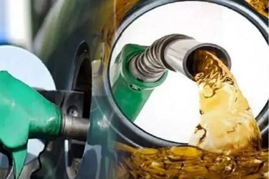 যুক্তরাষ্ট্রের নিষেধাজ্ঞায় রুশ তেল কেনা সাময়িকভাবে বন্ধ করল চীন