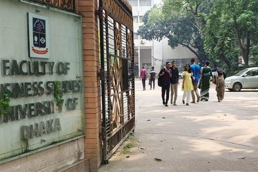 ঢাবির নতুন ভর্তি নীতিতে বিপাকে পরিসংখ্যান পড়ুয়া শিক্ষার্থীরা