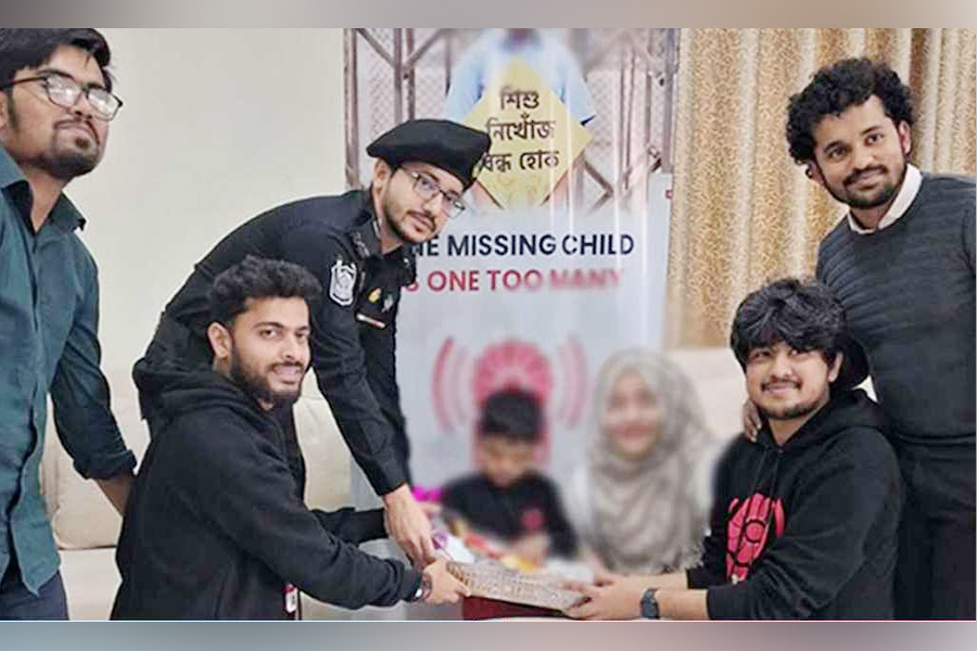 ২৪ ঘণ্টার মধ্যে ৩ বছরের শিশুকে উদ্ধার, গ্রেপ্তার ৪