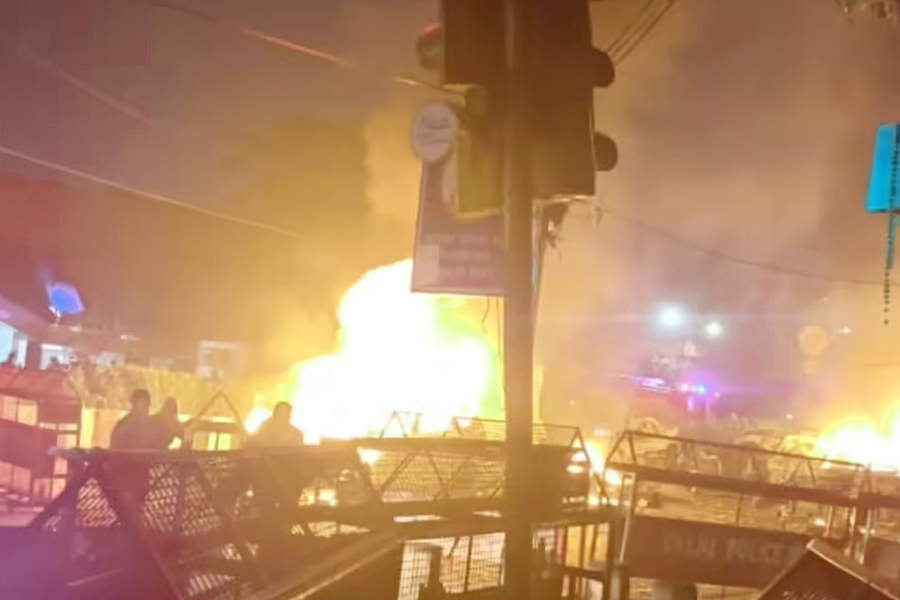 মেট্রো স্টেশনের কাছে ভয়াবহ বিস্ফোরণ, নিহত অন্তত ৮