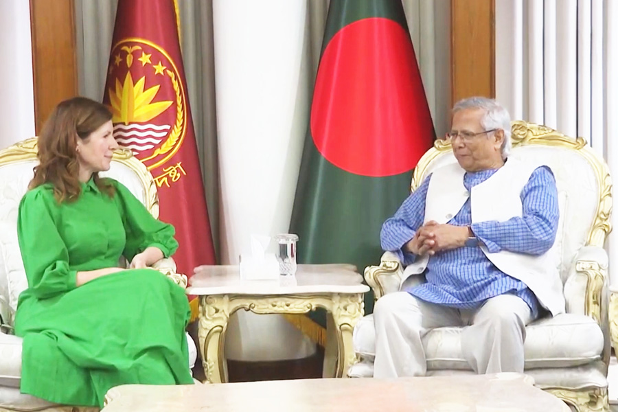 আ'লীগ কেন নির্বাচনে অংশ নিতে পারবে না, ব্যাখ্যা ইউনূসের