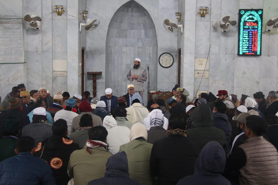 খালেদা জিয়ার আত্মার মাগফিরাত কামনায় ইবিতে দোয়া-মোনাজাত