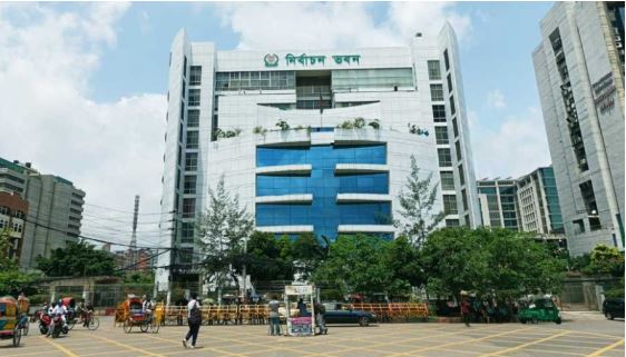 ২৩ মাঠ কর্মকর্তাকে বদলি করলো ইসি