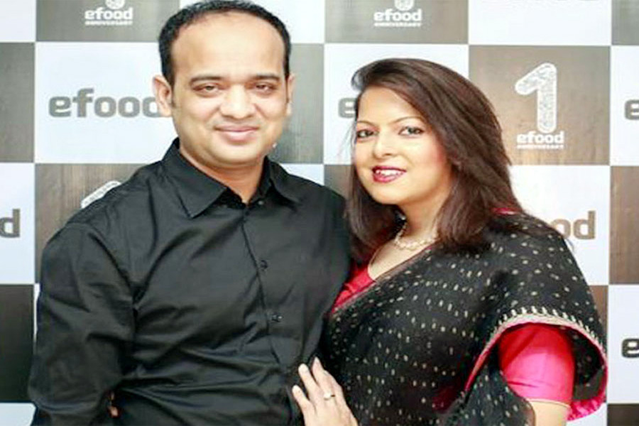 ইভ্যালির রাসেল-শামীমের ১৫ মাসের কারাদণ্ড ও গ্রেপ্তারি পরোয়ানা