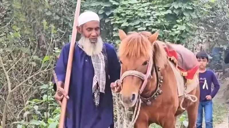 তিন হাজারের বেশি কবর খোঁড়া মনু মিয়া মারা গেছেন