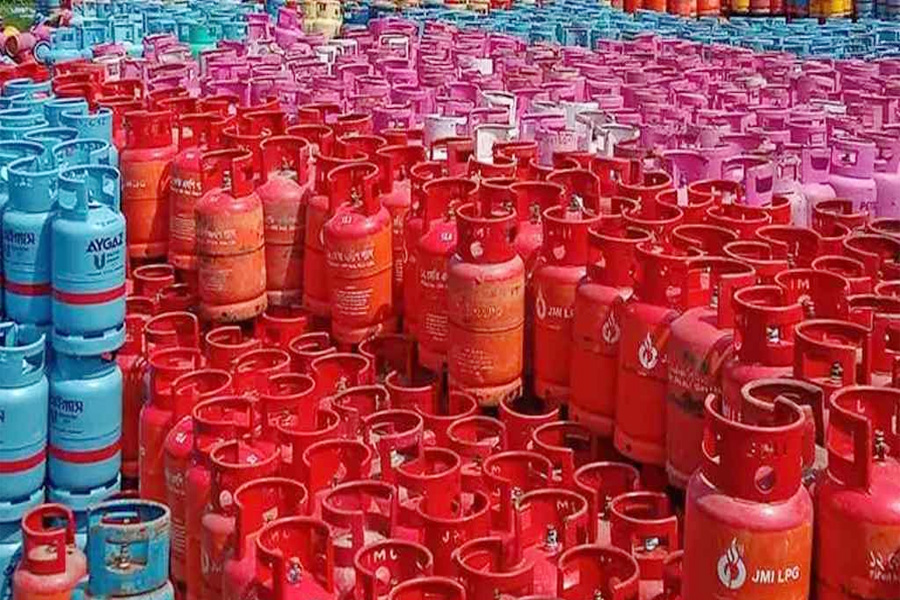 এলপি গ্যাস আমদানিতে ভ্যাট কমাল সরকার