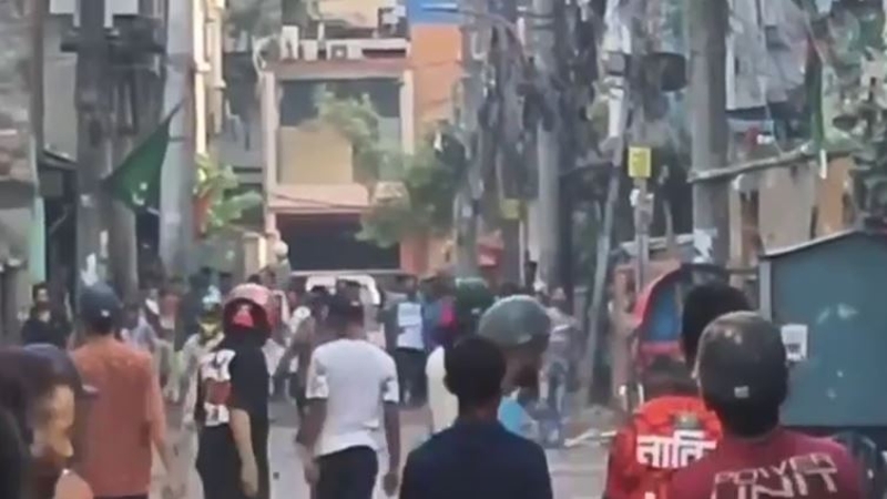 জেনেভা ক‍্যাম্পে দুই গ্রুপের সংঘর্ষে নিহত ১