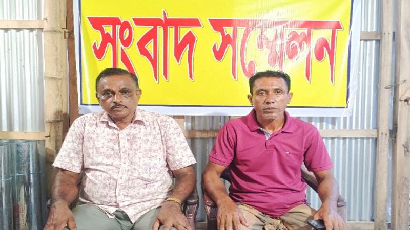 ‘আজ থেকে আ'লীগের সঙ্গে কোনো সম্পর্ক নাই’ বললেন টুঙ্গিপাড়ার দুই নেতা