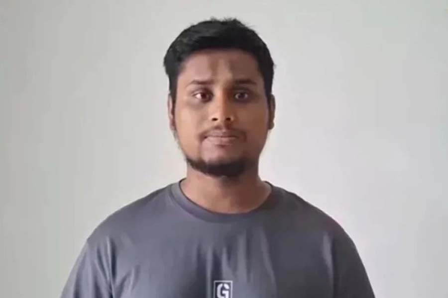 নিঃশর্ত ক্ষমা চাইলেন হাসনাত আব্দুল্লাহ