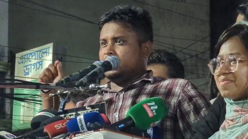 খুনি হাসিনার পক্ষে থাকা মিডিয়ার কথা ভুলে যাইনি- হাসনাত