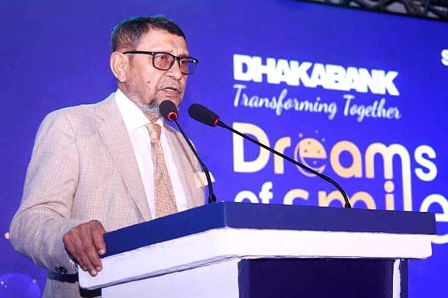 অনুষ্ঠানে বক্তব্য রাখছেন স্বাস্থ্য ও পরিবারকল্যাণমন্ত্রী সরদার মো. সাখাওয়াত হোসেন। ছবি: সংগৃহীত