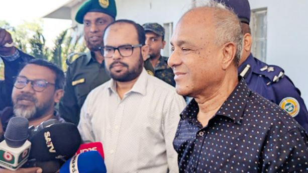 নির্বাচন ঘিরে ৯ দিন মাঠে থাকবে বিশেষ আইনশৃঙ্খলা বাহিনী: স্বরাষ্ট্র উপদেষ্টা