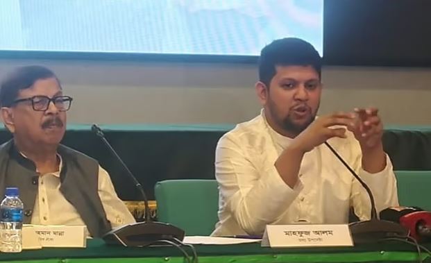 সব দলের সমর্থনেই গড়া অন্তর্বর্তী সরকার: তথ্য উপদেষ্টা