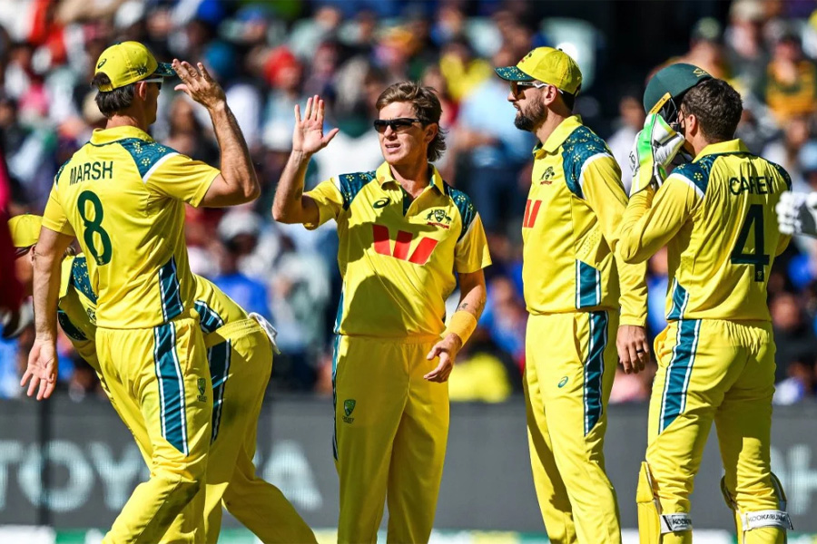 ভারত সিরিজের মাঝেই অস্ট্রেলিয়ার স্কোয়াডে ব্যাপক রদবদল