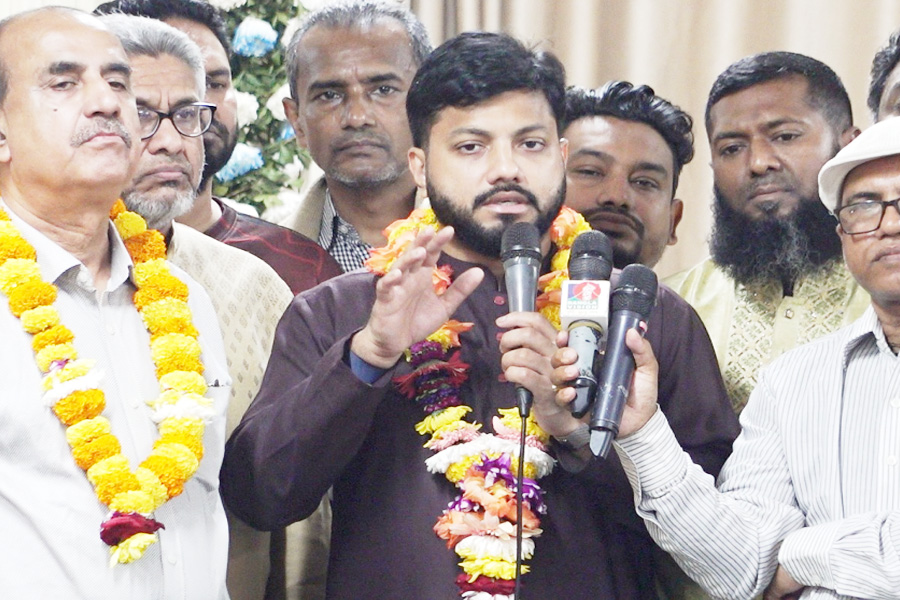 হিন্দুদের নিরাপত্তা নিশ্চিতে দৃঢ় অবস্থানে থাকার অঙ্গীকার ইশরাকের