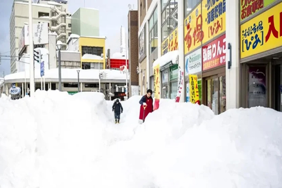 জাপানে অস্বাভাবিক ভারী তুষারপাতে ২ সপ্তাহে মৃত্যু ৩০