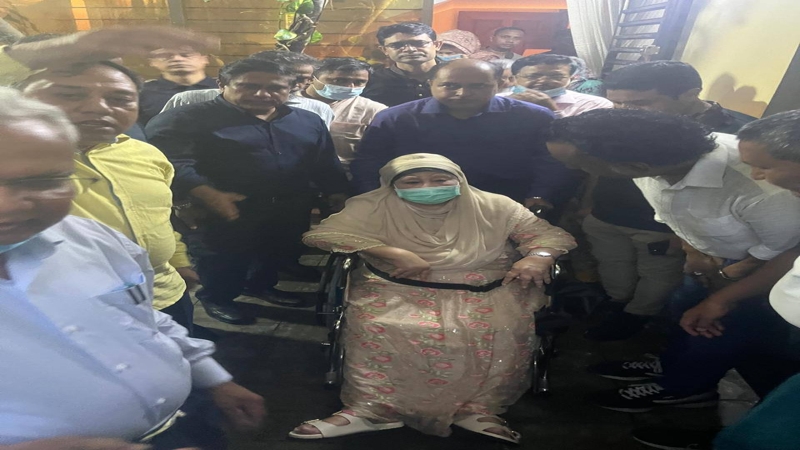 এভার কেয়ার হাসপাতালে খালেদা জিয়া