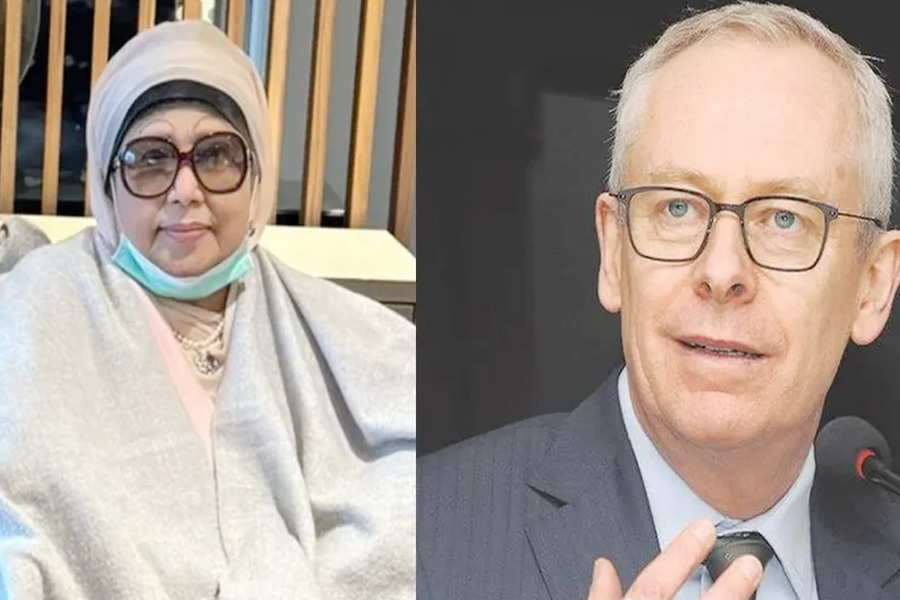 যুক্তরাজ্য থেকে বিশেষজ্ঞ চিকিৎসক রিচার্ড বেলে এভারকেয়ারে