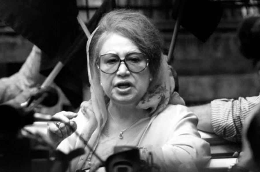 রাজনীতিতে খালেদা জিয়ার ৪১ বছর