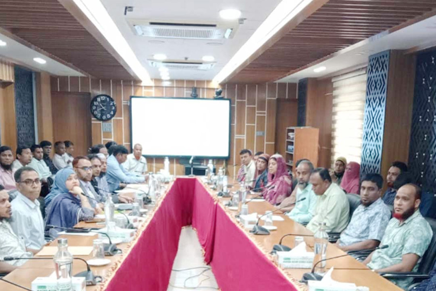 ভূমিসেবা দেওয়ার ক্ষেত্রে স্বচ্ছতা ও জবাবদিহিতা অপরিহার্য : সিনিয়র সচিব