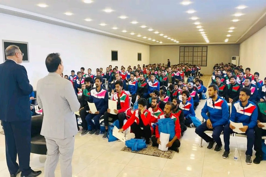 লিবিয়া থেকে দেশে ফিরেছেন আরও ১৭৬ বাংলাদেশি