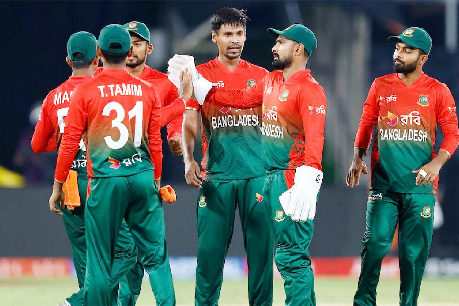 বাংলাদেশ ম্যাচের টিকিটের মূল্য ২-৬৯ হাজার টাকা!