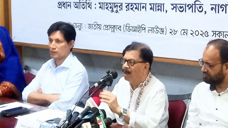 গণতন্ত্রে বিশ্বাস করলে নির্বাচনের কথা বলতেই হবে: মান্না