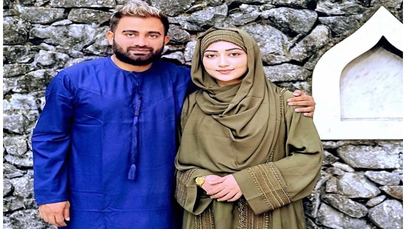 নির্মাতা স্বামীকে পুলিশে দিলেন অভিনেত্রী মানসী