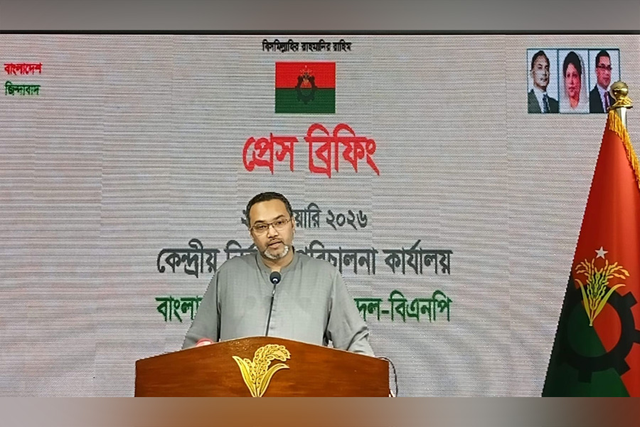 নিজেই ভোট কেনে, আবার দুর্নীতির গল্প শোনায়