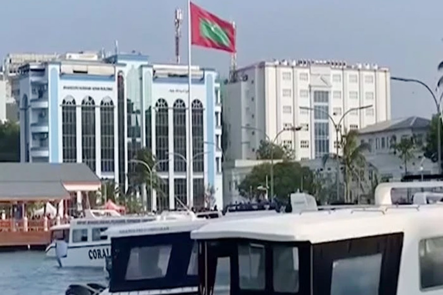 অবৈধ প্রবাসীদের বৈধ হওয়ার সুযোগ দিলো মালদ্বীপ