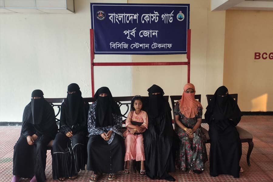 মানব পাচারকারীদের বন্দিশালার খোঁজ পেল কোস্টগার্ড