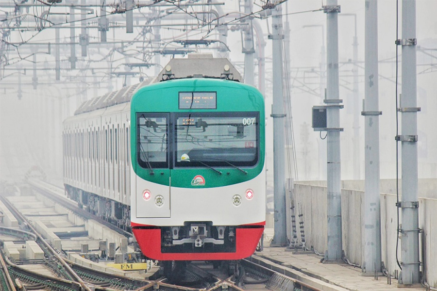 মেট্রোরেল নিরাপদ, যাত্রীদের উদ্বিগ্ন না হওয়ার আহ্বান ডিএমটিসিএলের