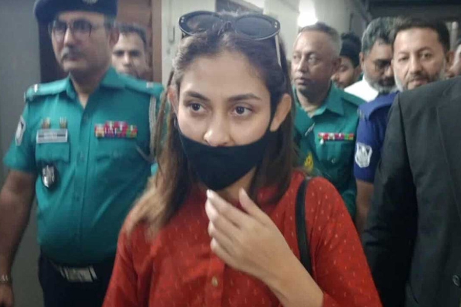 মামলা থেকে অব্যাহতি পেলেন মেহজাবীন চৌধুরী