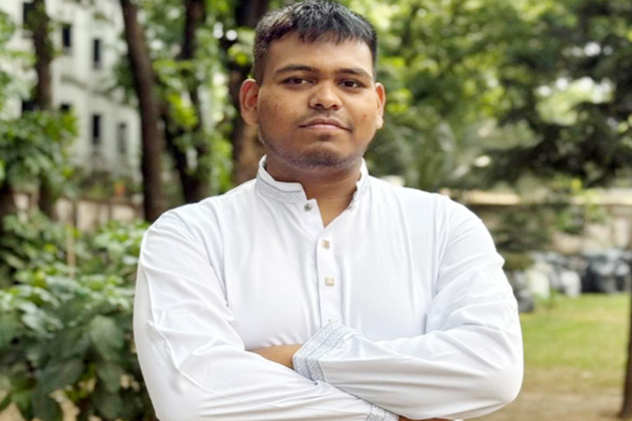 এনসিপি থেকে বহিষ্কৃত মাহিনের বিস্ফোরক মন্তব্য