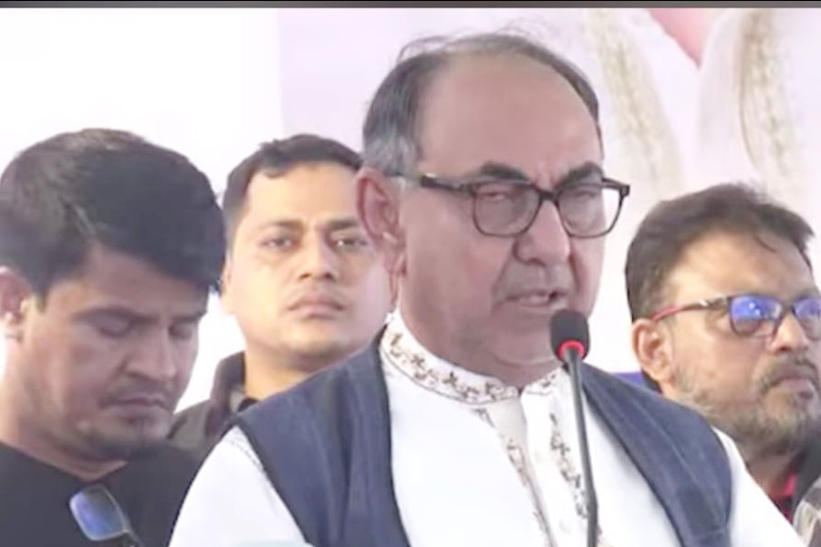 নির্বাচনে ধর্ম ও সহিংসতা ইস্যুতে কড়া সমালোচনা মির্জা আব্বাসের