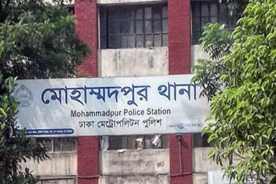 মোহাম্মদপুরে ছিনতাইয়ের শিকার দুদক মহাপরিচালক, গ্রেপ্তার ২