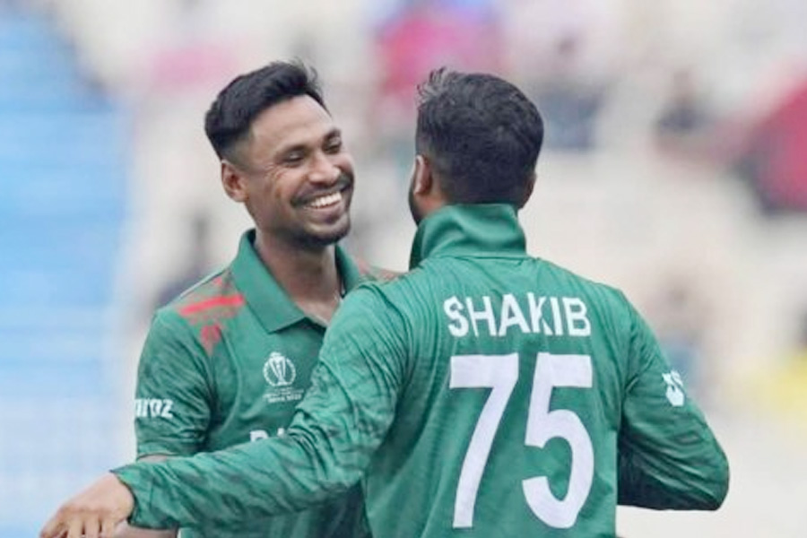 টি-টোয়েন্টিতে সাকিবকে হটিয়ে সিংহাসনে মোস্তাফিজ
