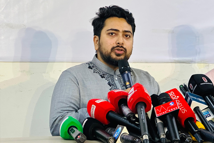 অথর্ব নির্বাচন কমিশনের অধীনে সুষ্ঠু নির্বাচন সম্ভব নয়