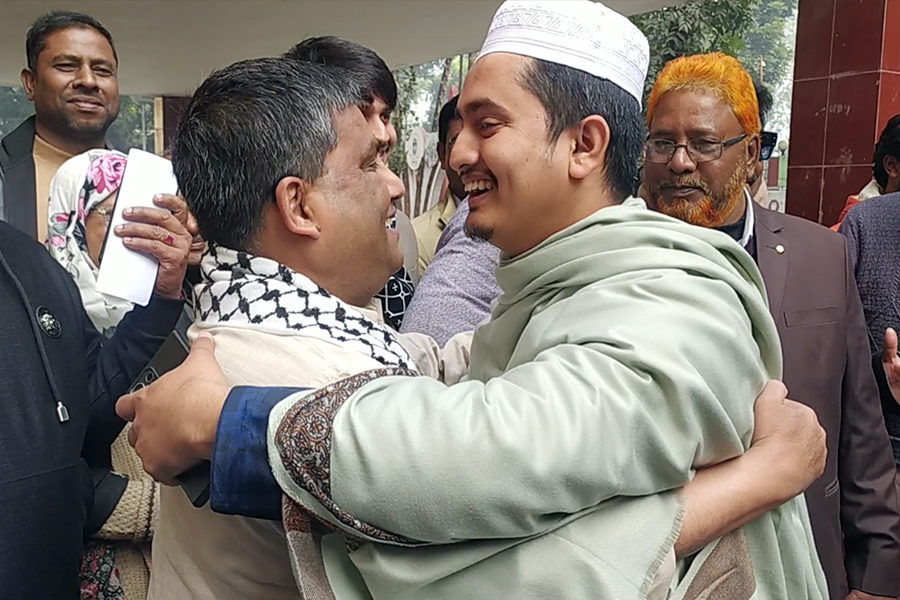 সারজিস ও নওশাদের একসঙ্গে দেশ গড়ার অঙ্গীকার