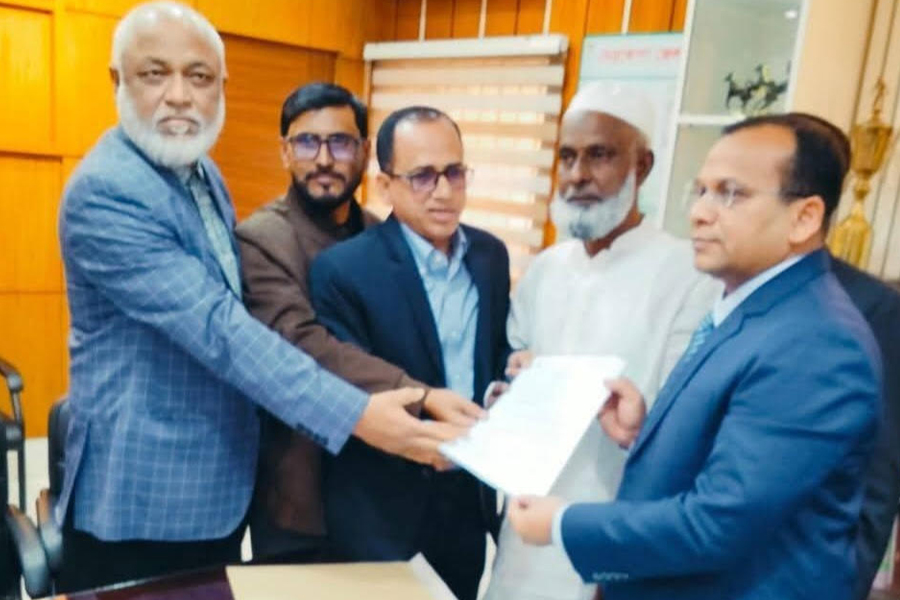 ডাঃ আনোয়ারুল হক এর পক্ষে মনোনয়ন ফরম সংগ্রহ