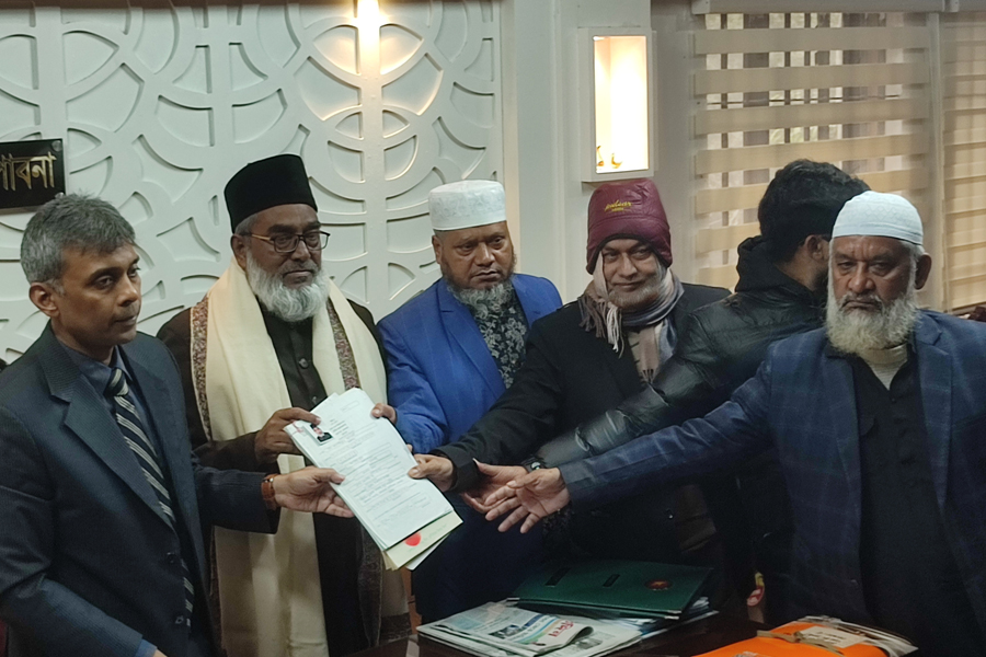 মনোনয়নপত্র জমা দিলন জামায়াতের প্রার্থী ইকবাল হোসাইন ও নাজিব মোমেন