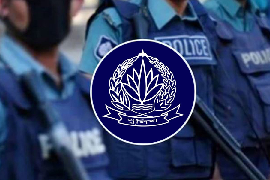 নির্বাচনের আগে পুলিশের ঊর্ধ্বতন ৮ কর্মকর্তা বদলি